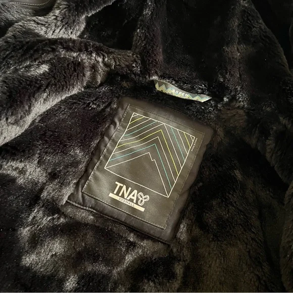 TNA Aspen Parka by Aritzia size XXS Black - Picture 8 of 8